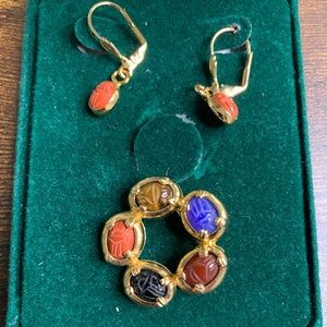 Scarab Brooch and Earrings Set 
Semi-Precious Carved Stone Gold Tone